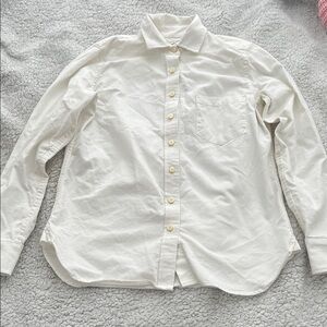 Tradlands button up shirt